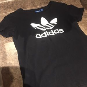 Adidas T-shirt